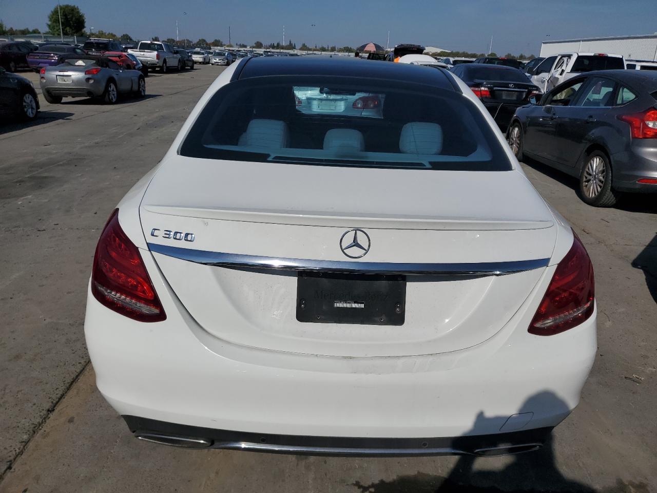 2015 Mercedes-Benz C 300 VIN: 55SWF4JB9FU077068 Lot: 82726215