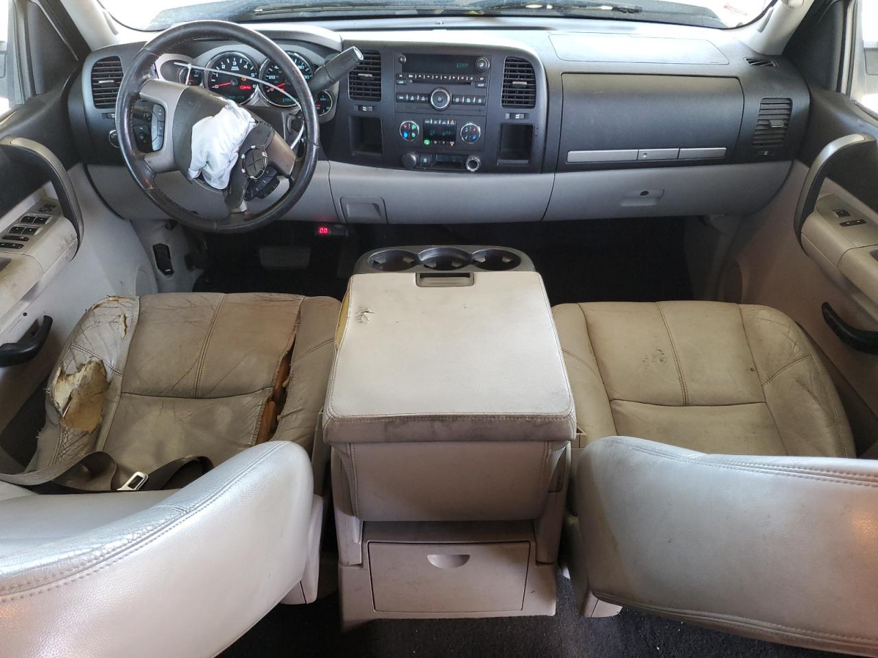 2007 Chevrolet Silverado C1500 Crew Cab VIN: 2GCEC130271640207 Lot: 81934535