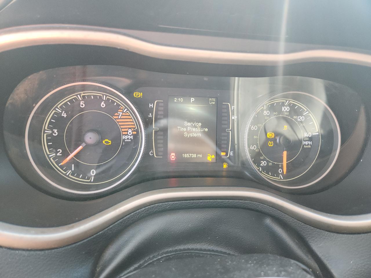 2016 Jeep Cherokee Latitude VIN: 1C4PJMCS4GW372335 Lot: 86886035