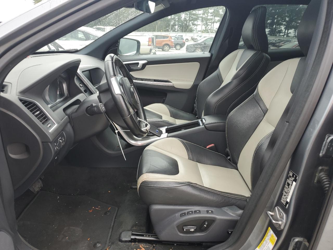 2016 Volvo Xc60 T5 Premier VIN: YV4612RK3G2836288 Lot: 80032265