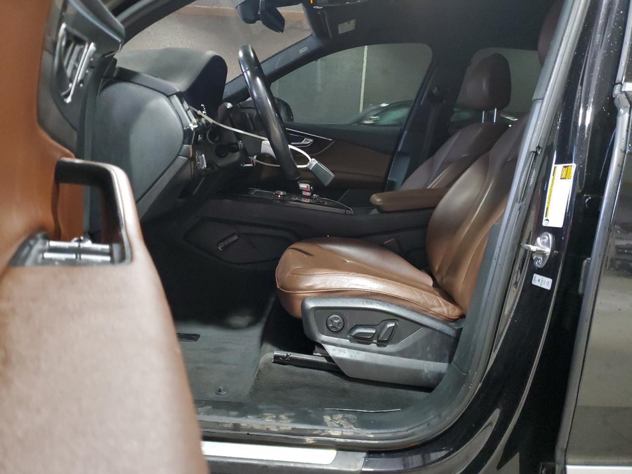 2017 Audi Q7 Premium Plus VIN: WA1LAAF75HD041081 Lot: 90449545