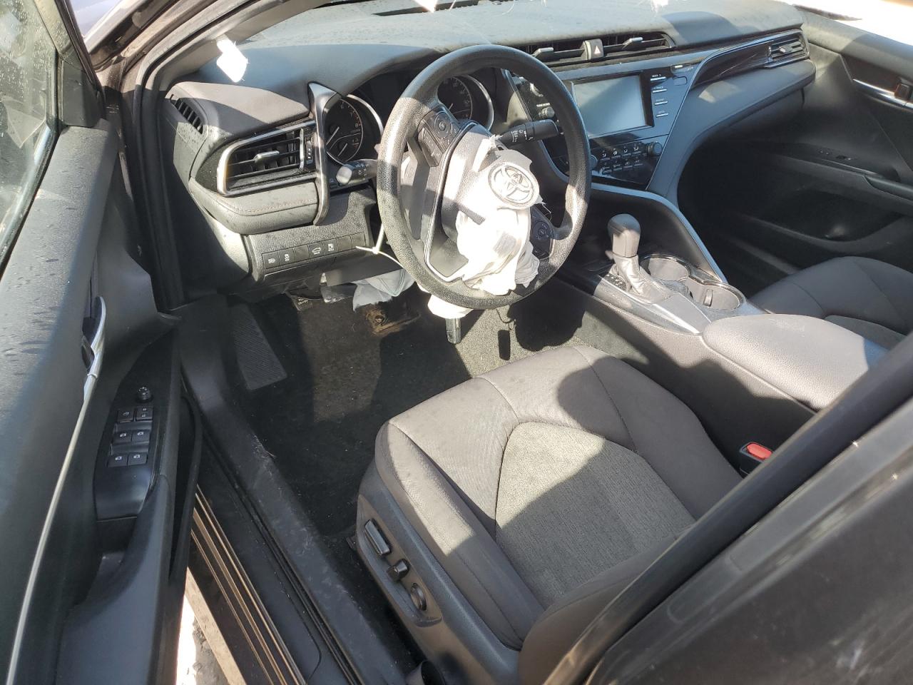 2019 Toyota Camry L VIN: 4T1B11HK7KU833657 Lot: 84170525