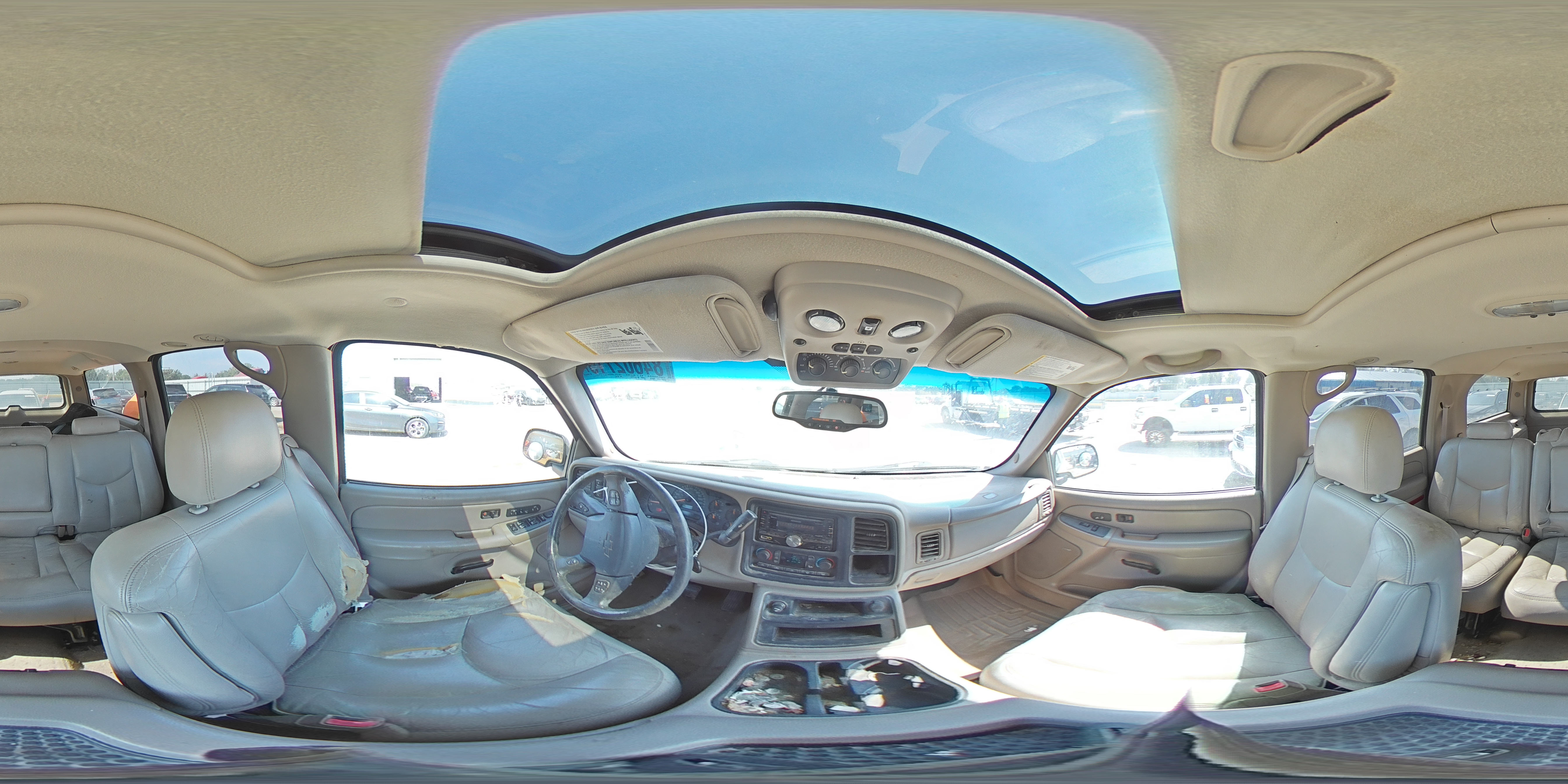 2004 Chevrolet Suburban K1500 VIN: 1GNFK16Z44J162236 Lot: 84602715