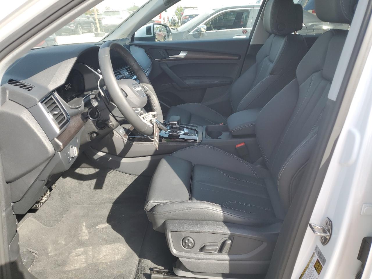 2024 Audi Q5 Premium Plus 45 VIN: WA1EAAFY4R2133765 Lot: 85112695