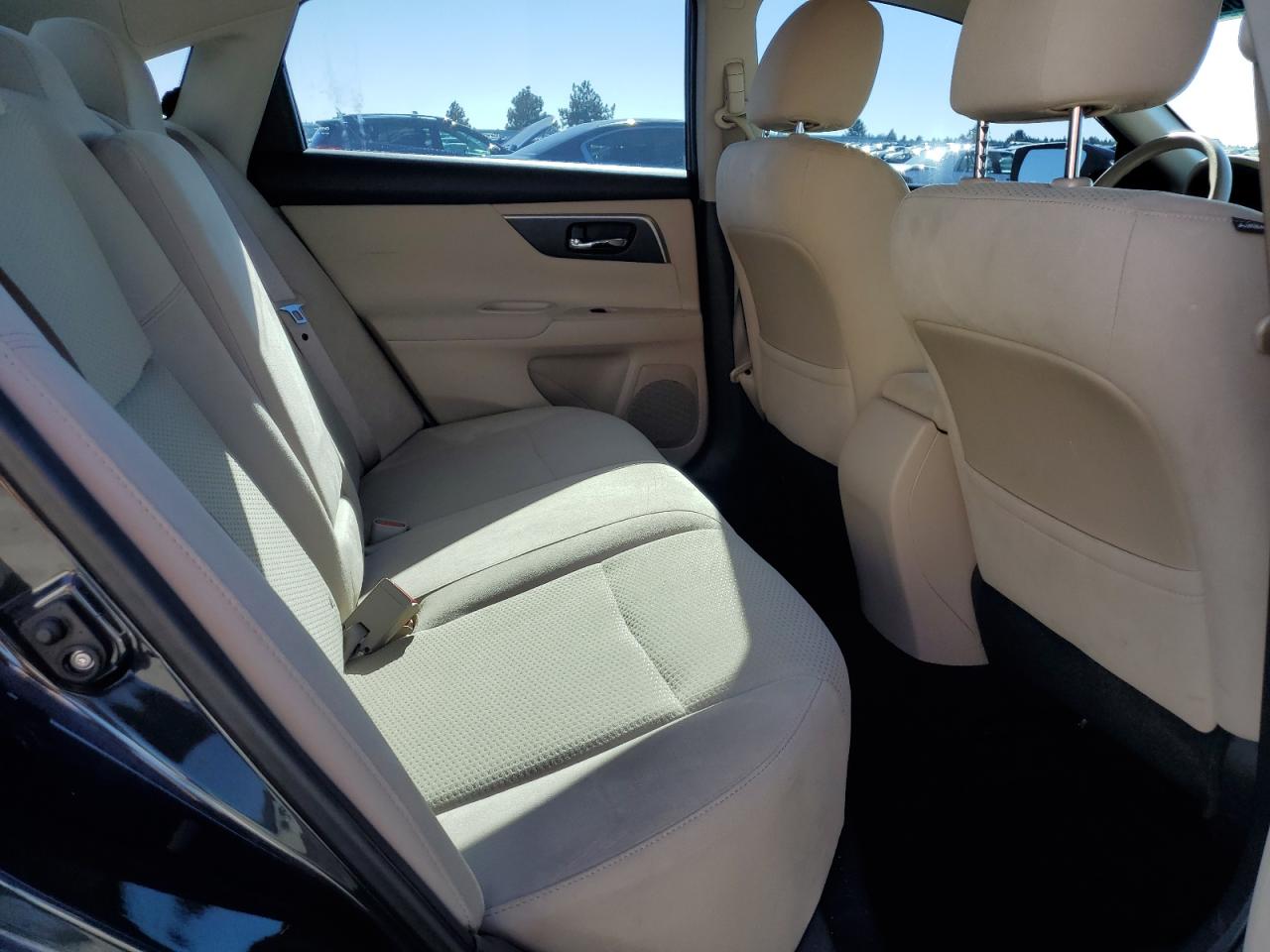2015 Nissan Altima 2.5 VIN: 1N4AL3AP1FC103272 Lot: 82495655