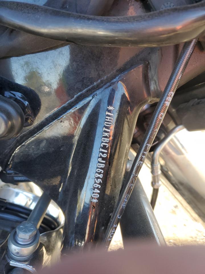 2018 Harley-Davidson Flhx Street Glide VIN: 1HD1KBC12JB685640 Lot: 85161905