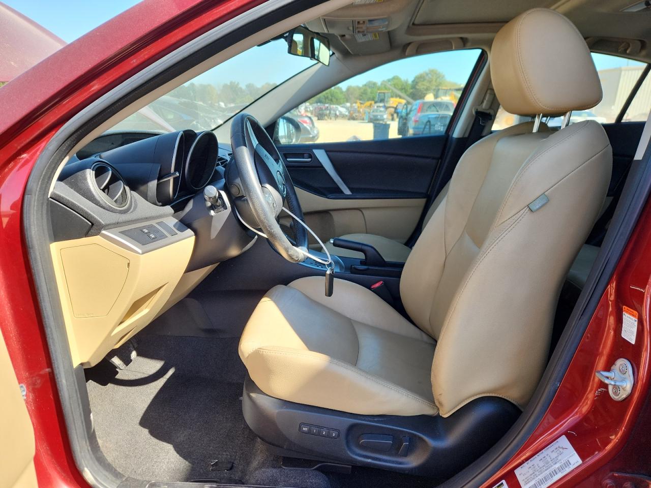 2010 Mazda 3 S VIN: JM1BL1S50A1302544 Lot: 85826655