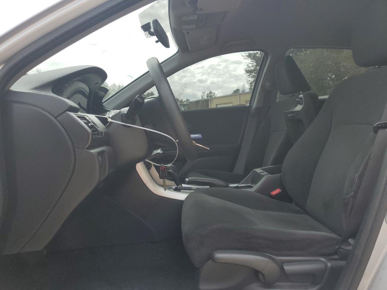 2013 Honda Accord Lx VIN: 1HGCR2F34DA070439 Lot: 82237665