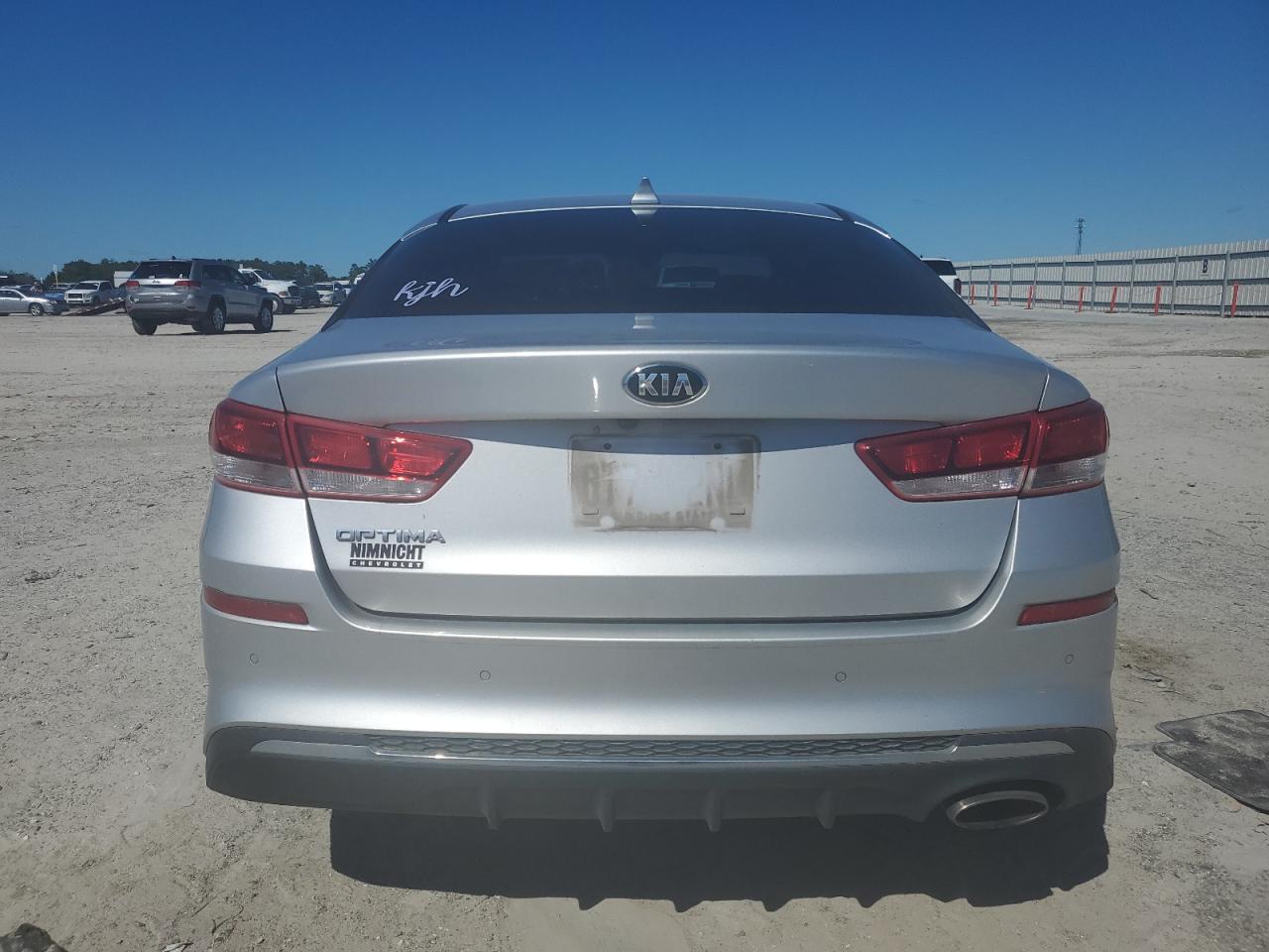 2019 Kia Optima Lx VIN: 5XXGT4L32KG360102 Lot: 82415785