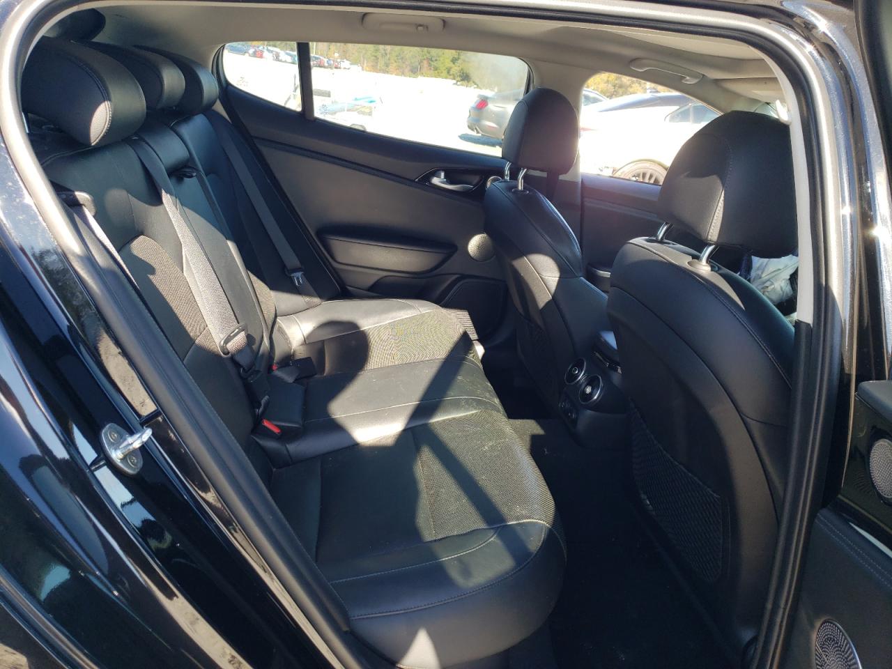 2018 Kia Stinger Premium VIN: KNAE25LA1J6011103 Lot: 90870545