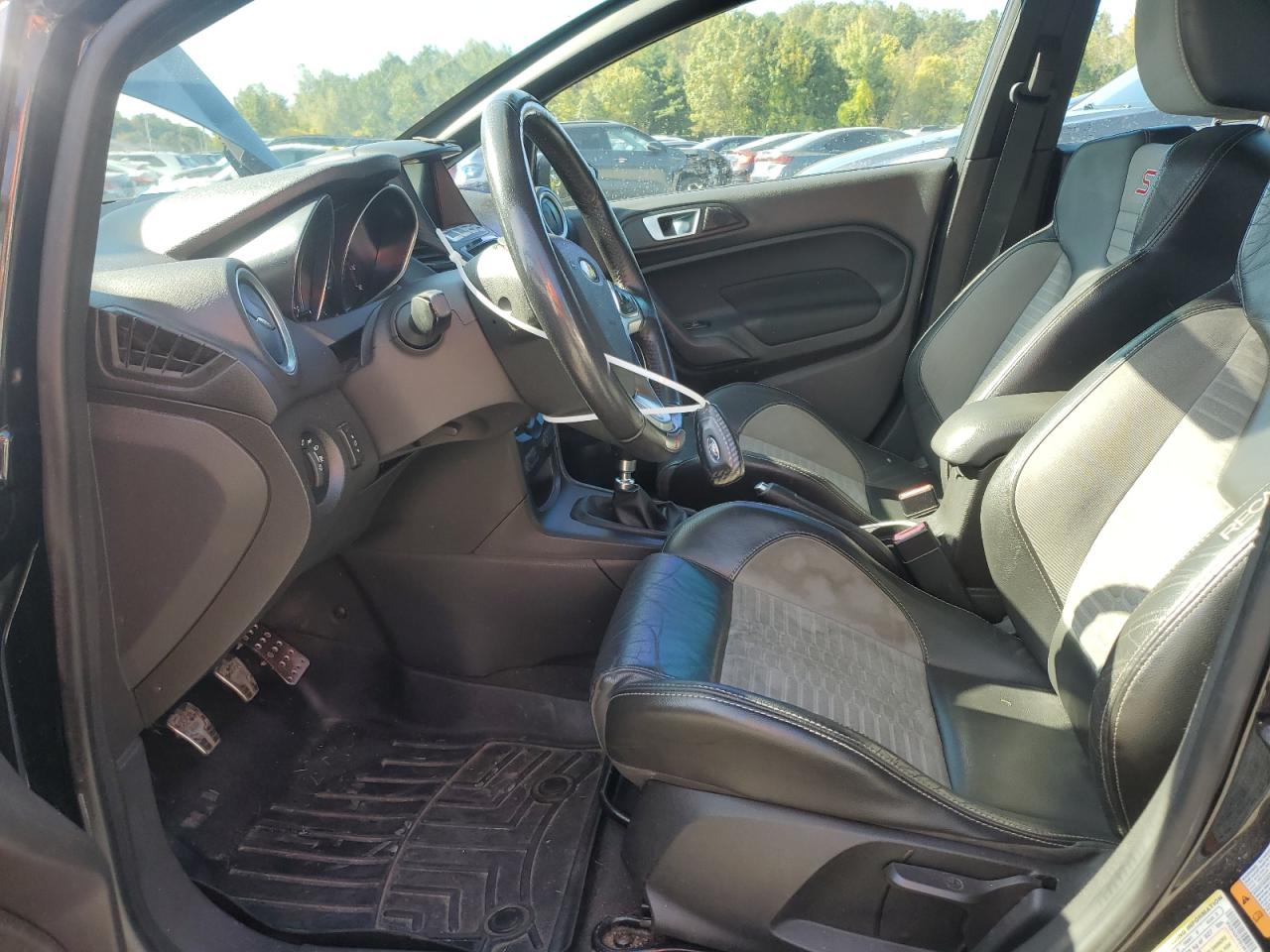 2015 Ford Fiesta St VIN: 3FADP4GX3FM189701 Lot: 84992165