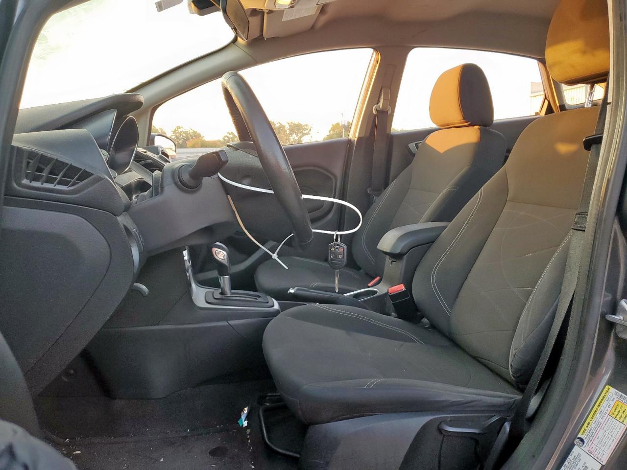 2015 Ford Fiesta Se VIN: 3FADP4BJ6FM123453 Lot: 84919795