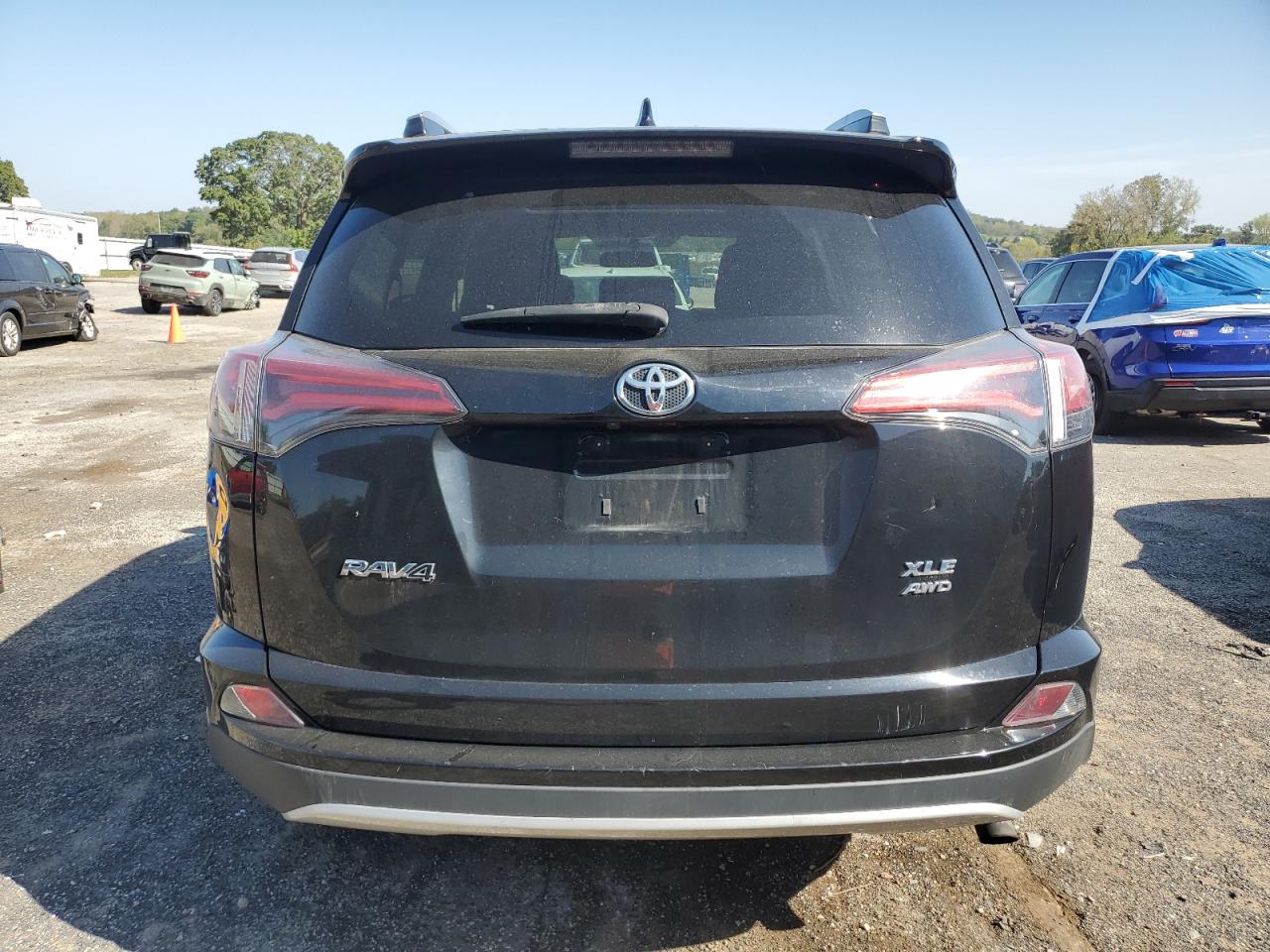 2016 Toyota Rav4 Xle VIN: 2T3RFREV3GW422753 Lot: 84913605