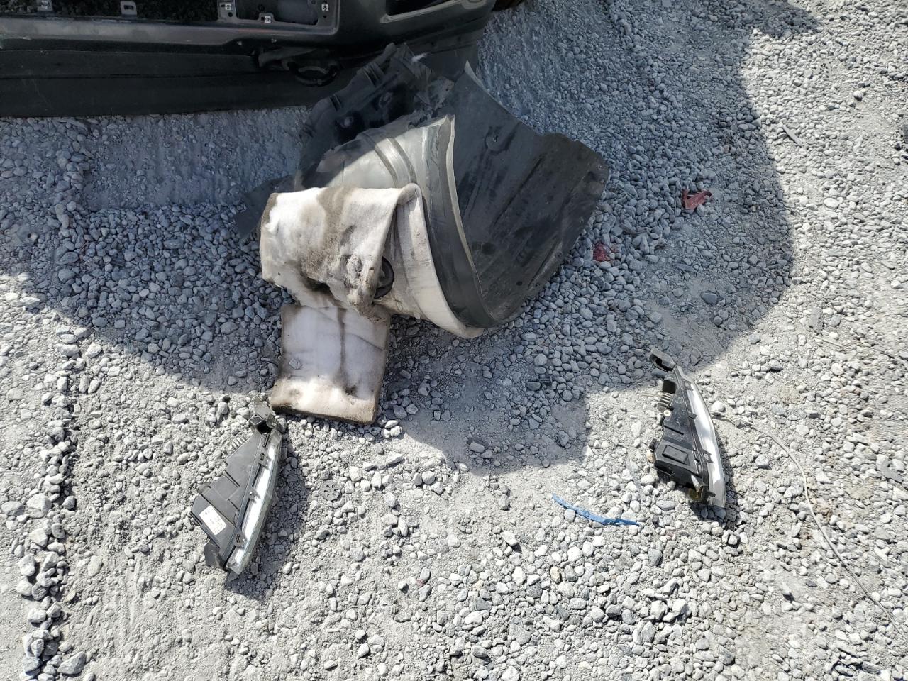 2017 Ford Fusion Titanium VIN: 3FA6P0K92HR130283 Lot: 86088525