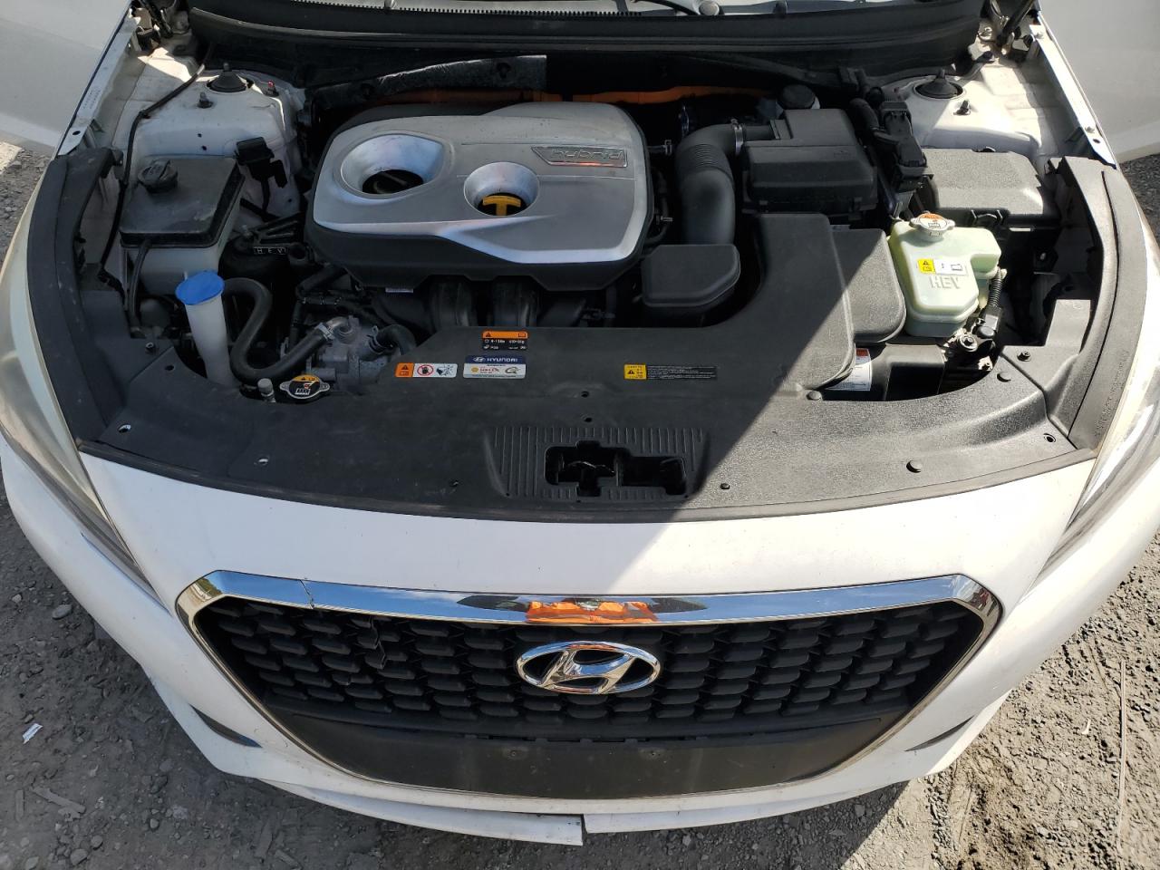 2017 Hyundai Sonata Hybrid VIN: KMHE24L31HA074297 Lot: 82219925