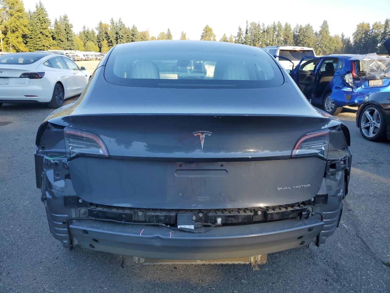 2018 Tesla Model 3 VIN: 5YJ3E1EB8JF183956 Lot: 82280165