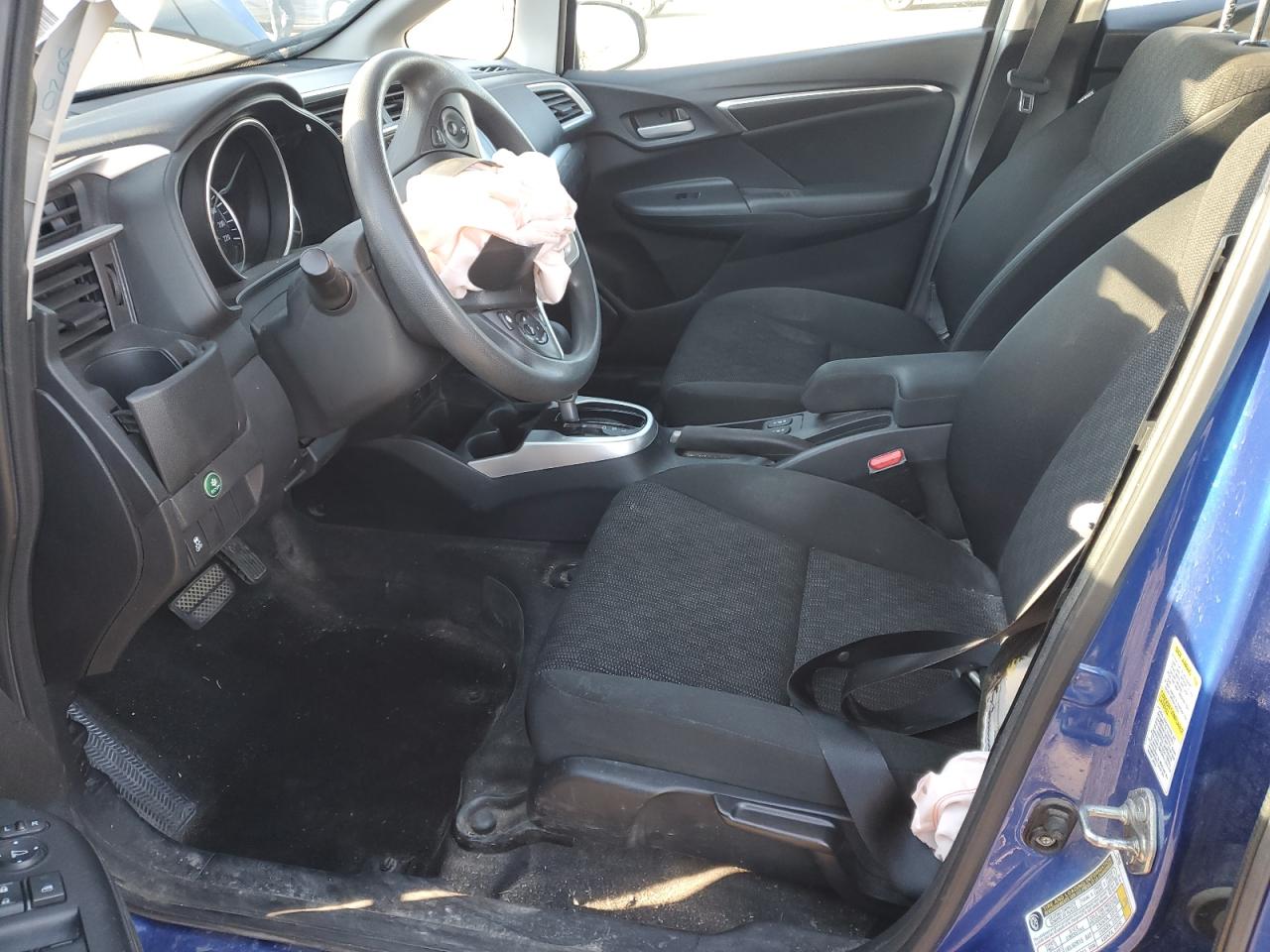 2015 Honda Fit Lx VIN: 3HGGK5H50FM101052 Lot: 85876415