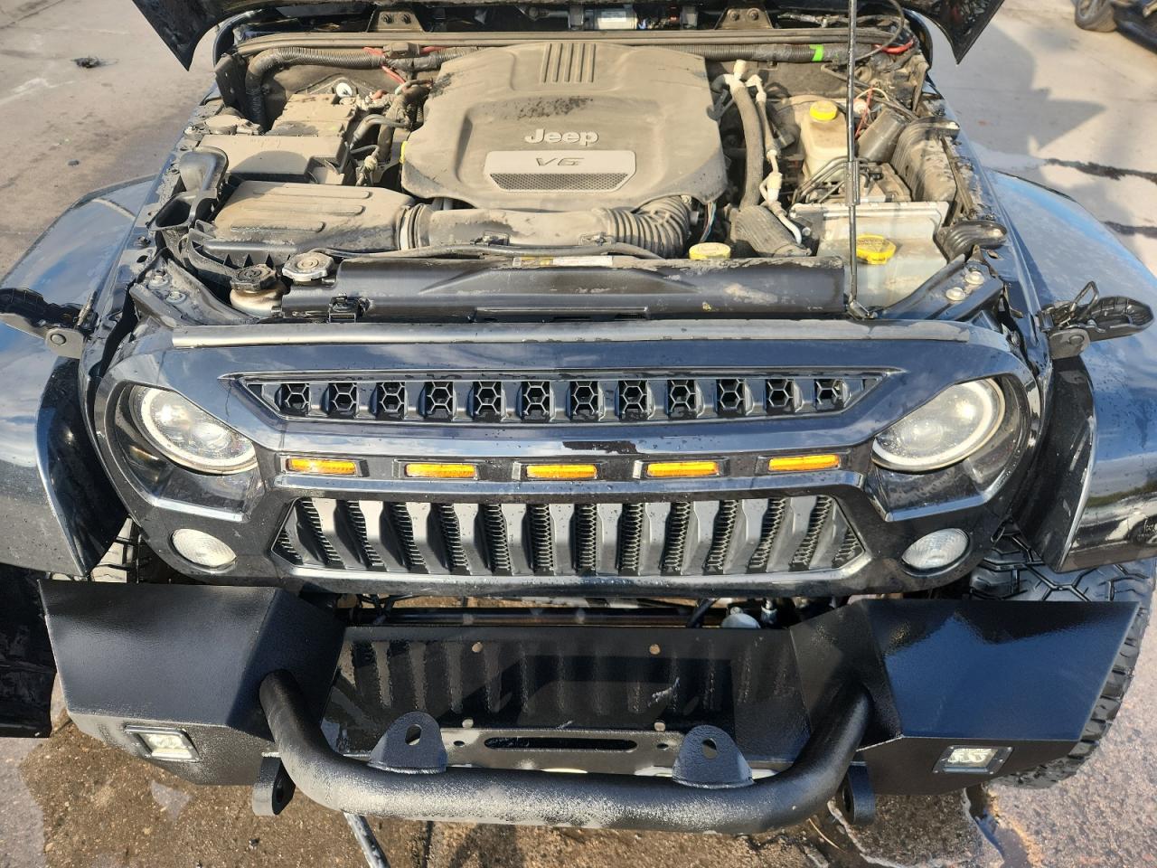 2016 Jeep Wrangler Unlimited Sahara VIN: 1C4BJWEG8GL201412 Lot: 84917395