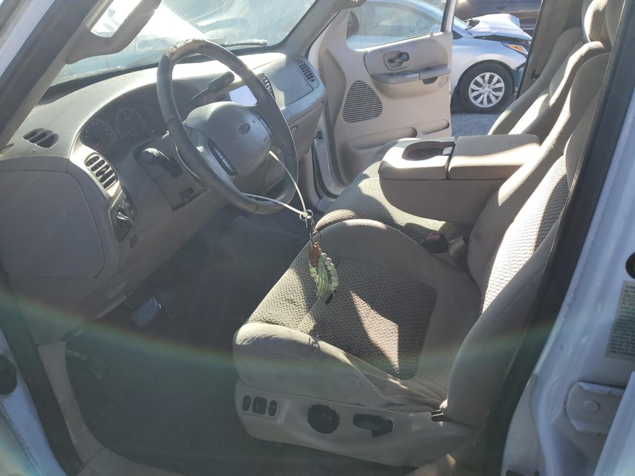 2002 Ford F150 Supercrew VIN: 1FTRW08L02KB06413 Lot: 89562125