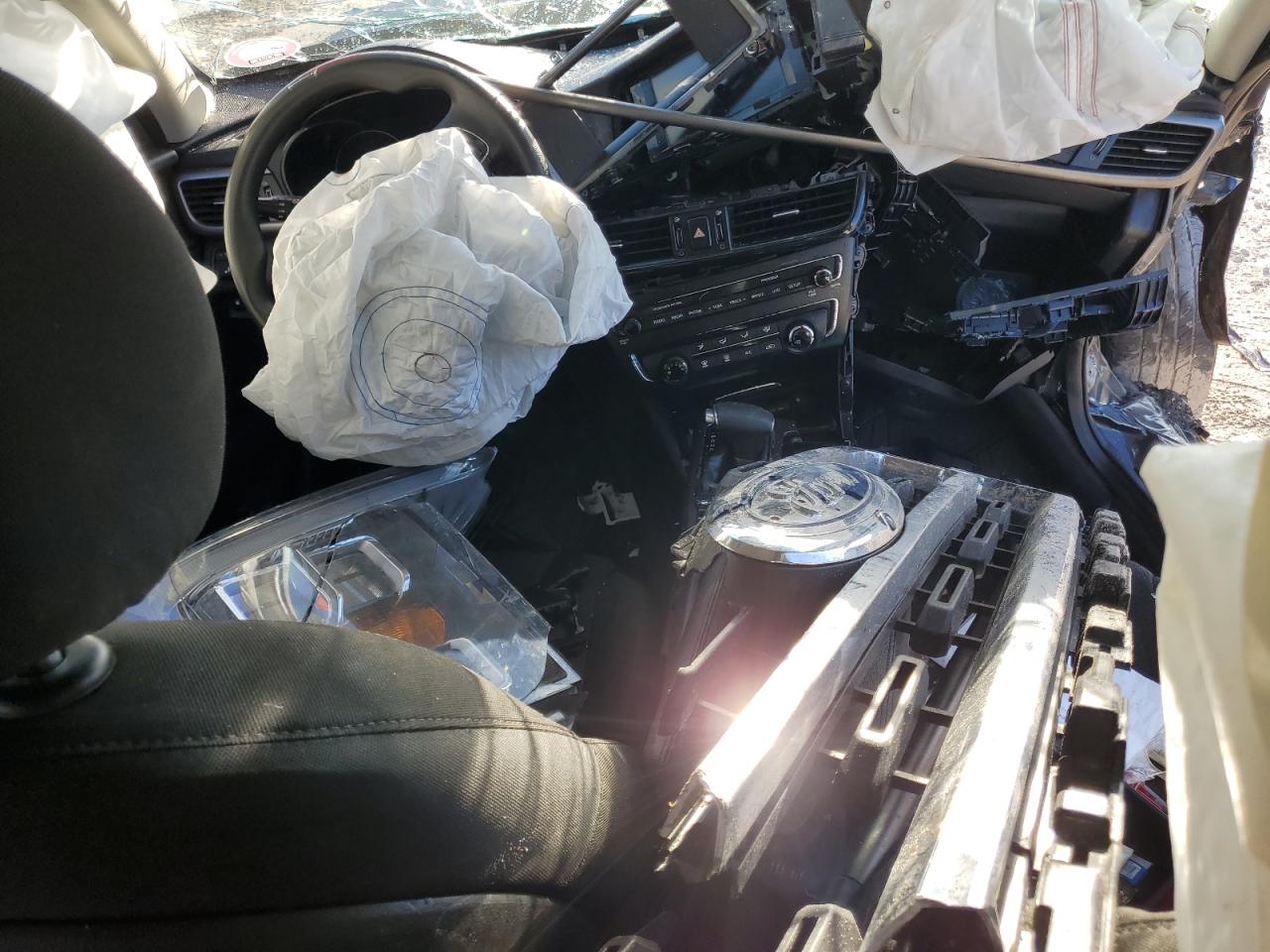 2018 Kia Optima Lx VIN: KNAGT4L36J5211806 Lot: 82414145