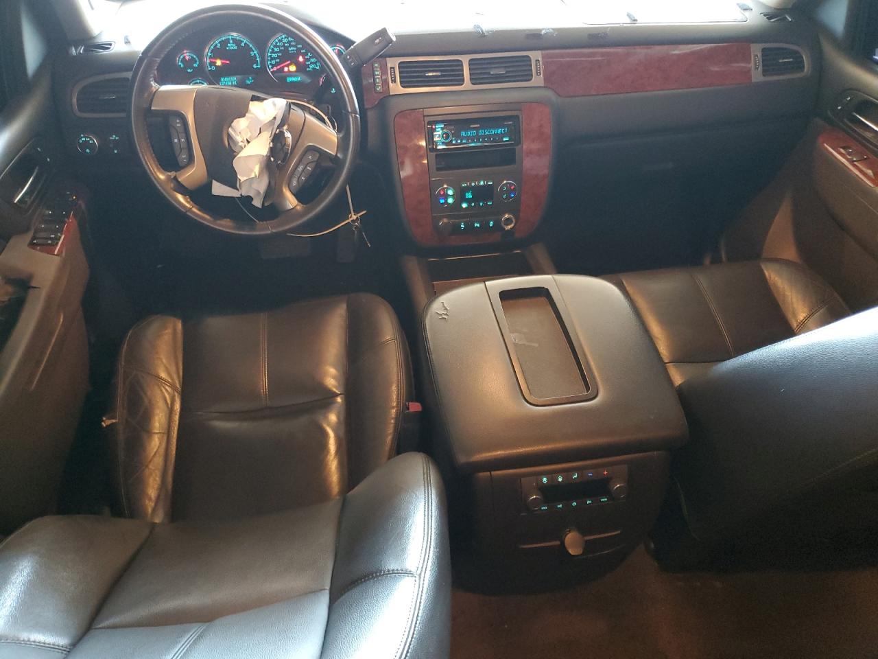 2014 Chevrolet Tahoe C1500 Lt VIN: 1GNSCBE03ER110720 Lot: 82323585