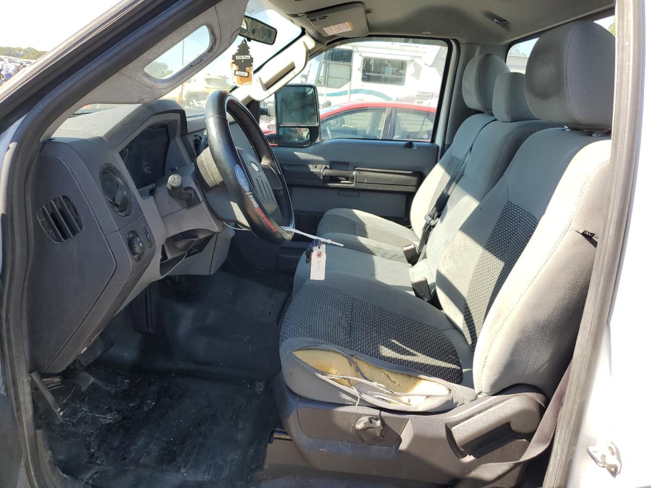 2011 Ford F250 Super Duty VIN: 1FTBF2A60BEA31213 Lot: 82340175