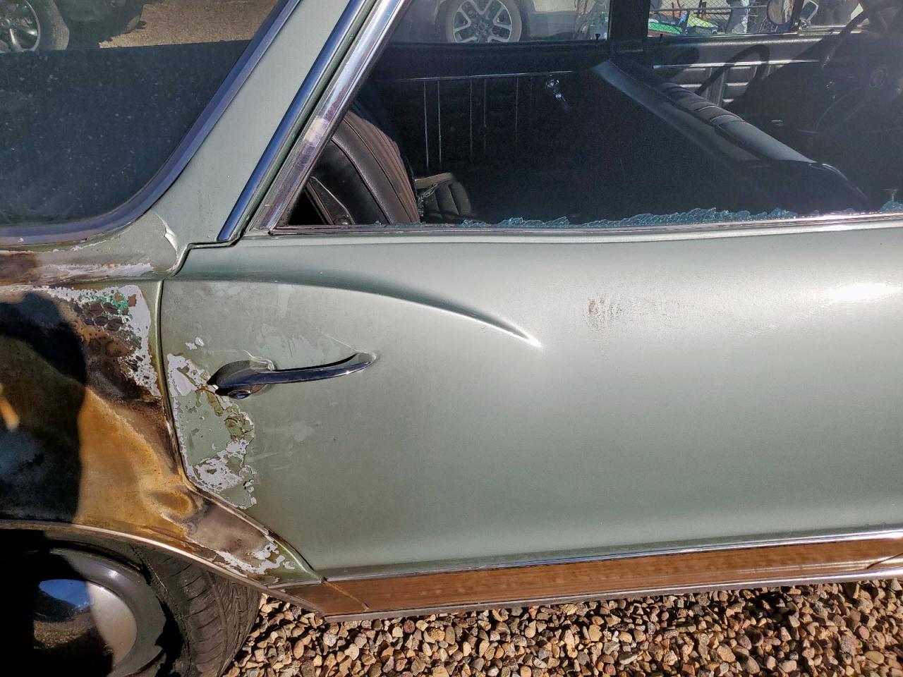 1976 Oldsmobile Vista VIN: 338657M367353 Lot: 90082225