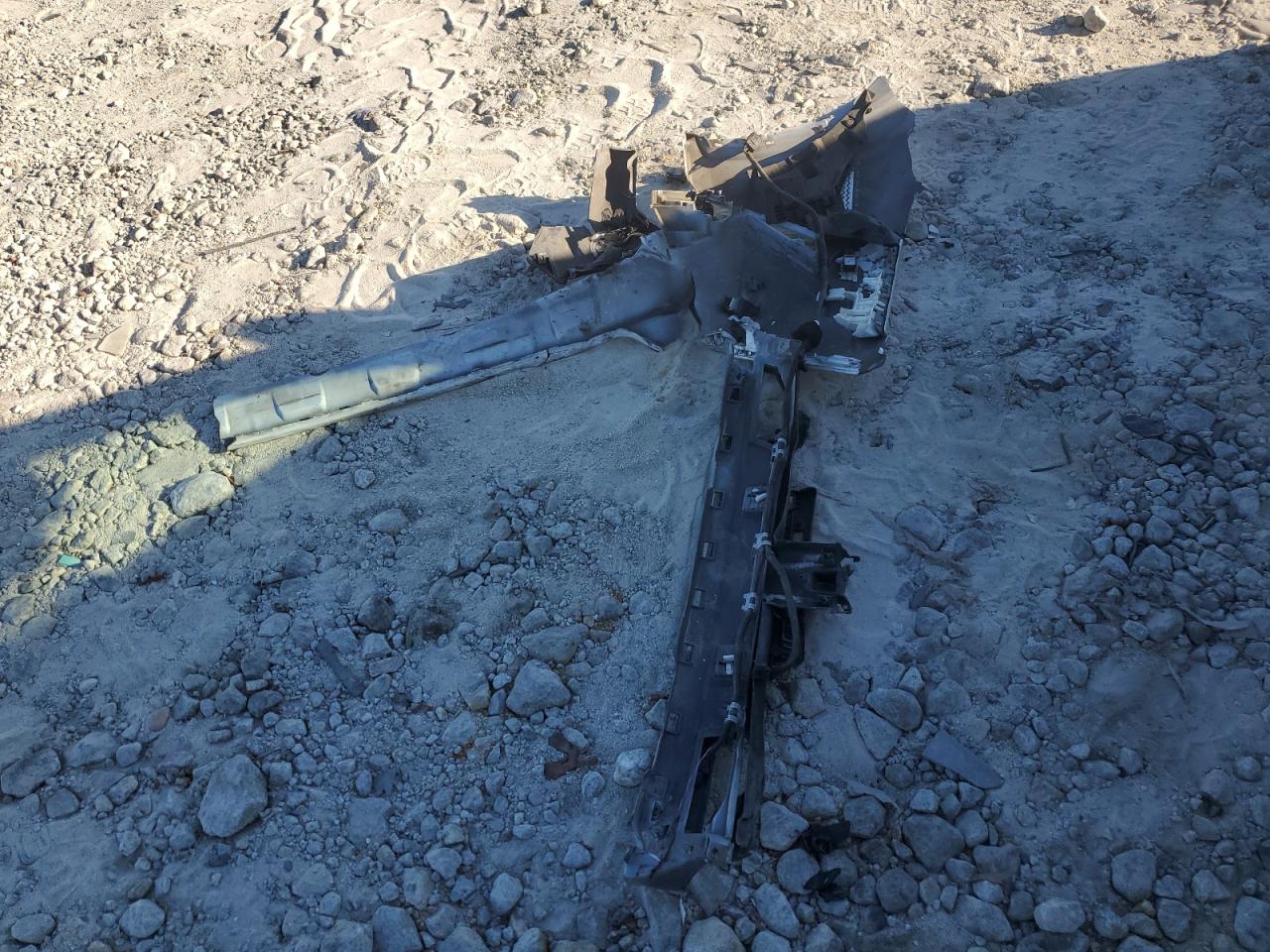 2007 Nissan Versa S VIN: 3N1BC11E97L450682 Lot: 84892545