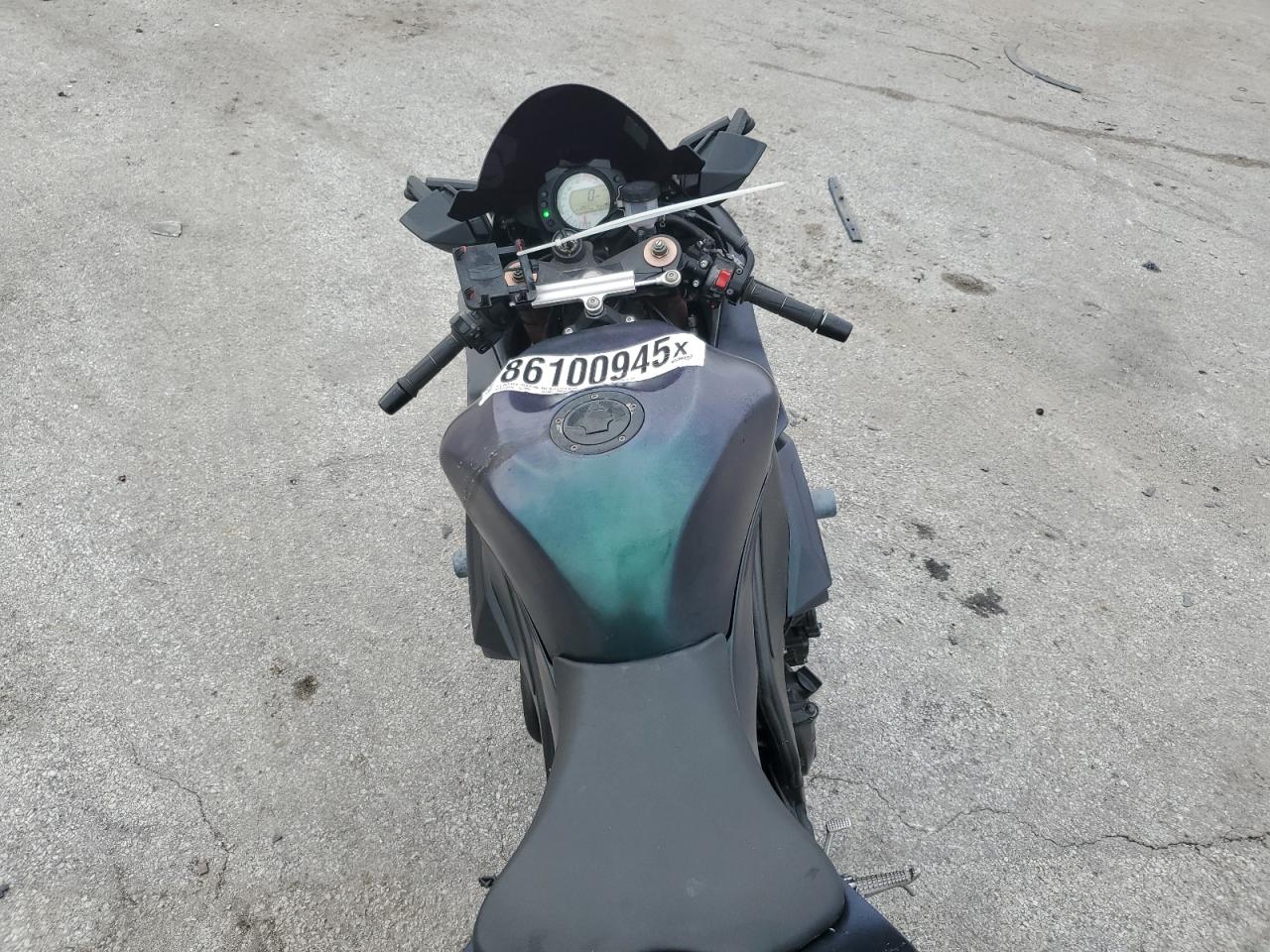 2008 Kawasaki Zx1000 Nh Zx10R VIN: JKAZXCE188A00079X Lot: 86100945