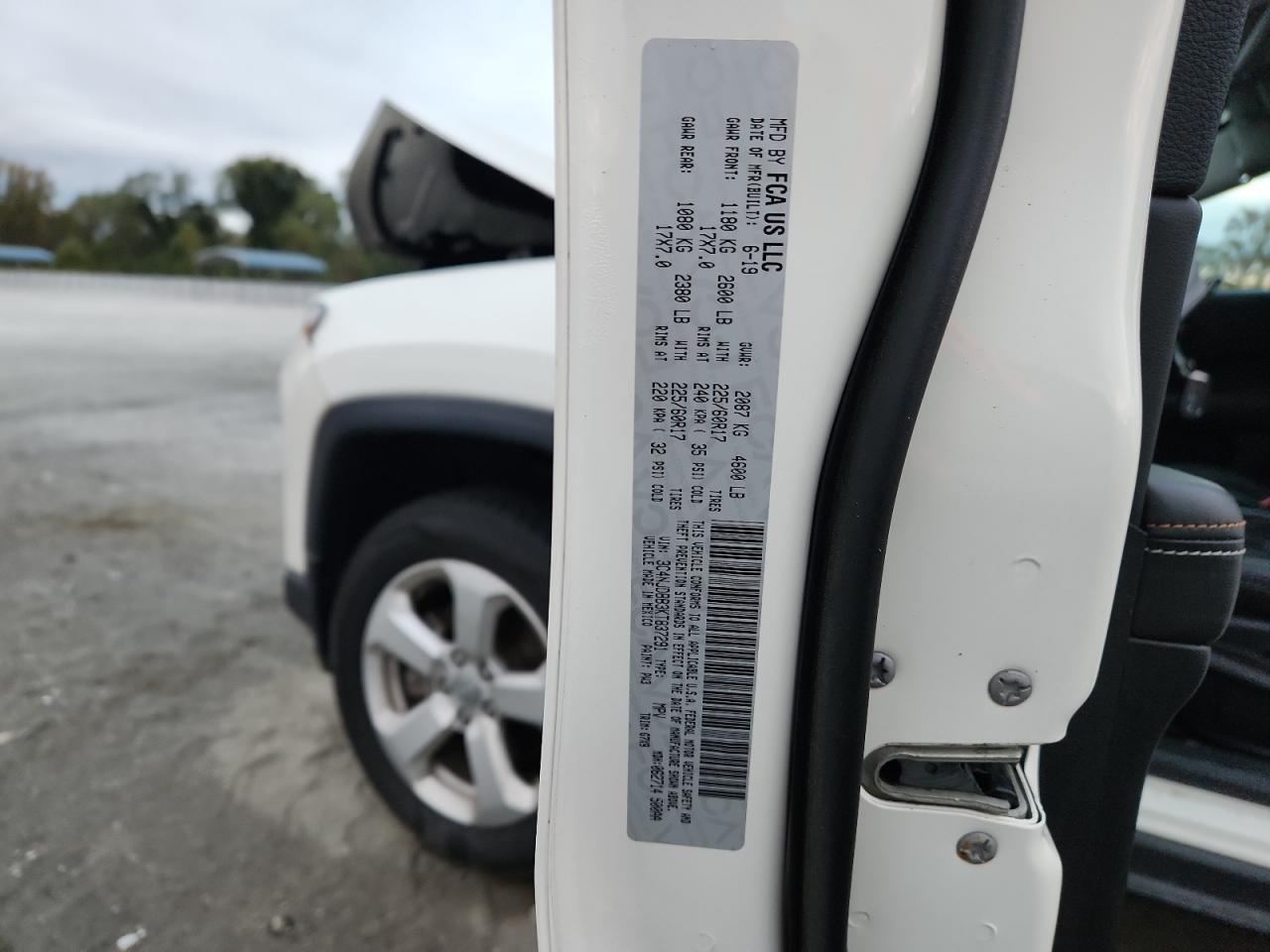 2019 Jeep Compass Latitude VIN: 3C4NJDBB3KT837291 Lot: 85839395