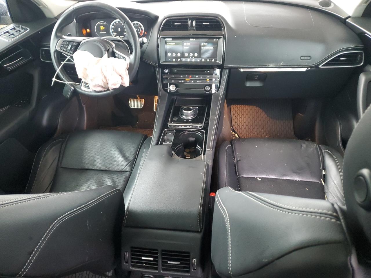 2017 Jaguar F-Pace R - Sport VIN: SADCL2BV2HA490928 Lot: 89738185