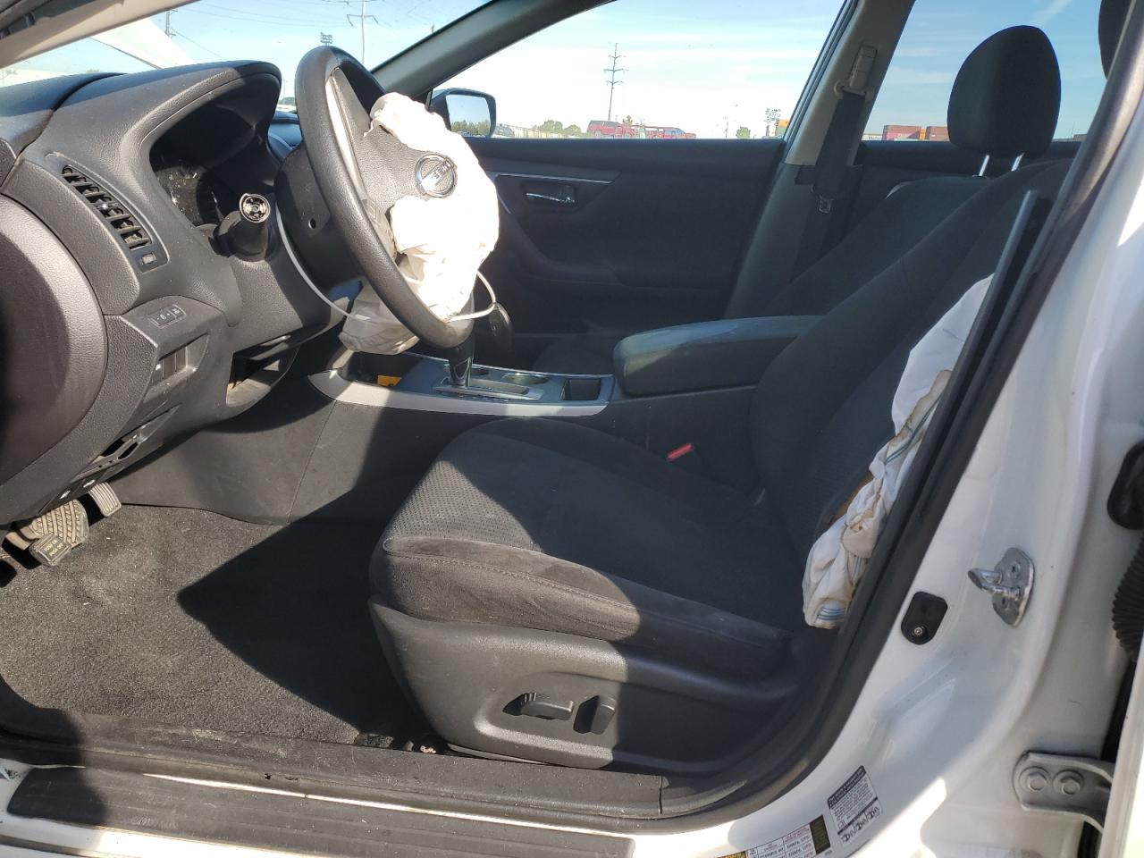 2015 Nissan Altima 2.5 VIN: 1N4AL3APXFC201863 Lot: 82563665