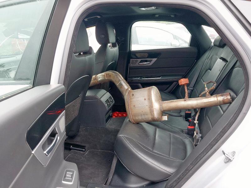 2016 JAGUAR XF 2.0D [180] R-SPORT 4DR AUTO