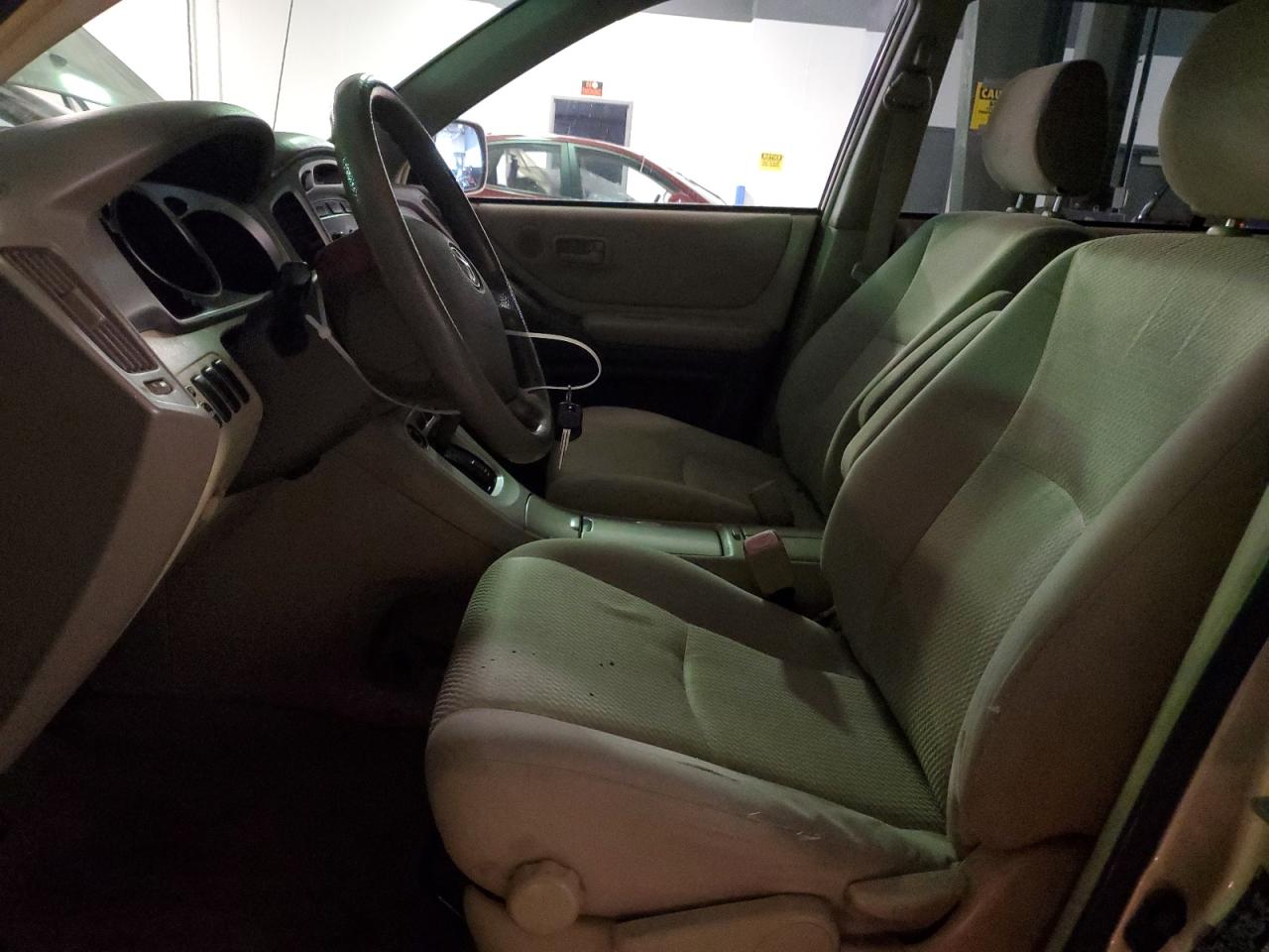 2005 Toyota Highlander VIN: JTEGD21A250131617 Lot: 82462185