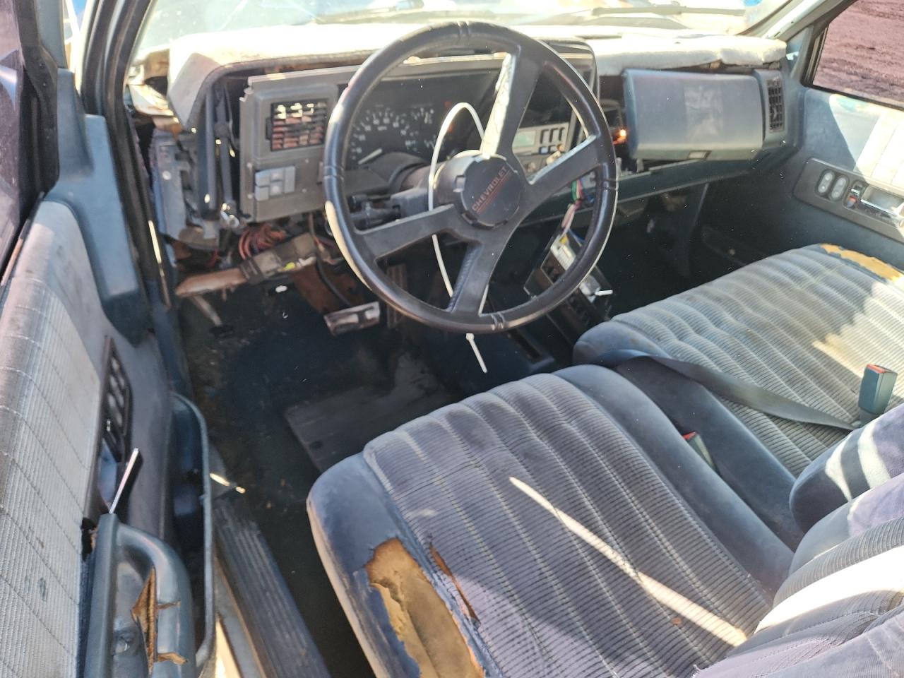 1992 Chevrolet Gmt-400 K1500 VIN: 2GCEK19H8N1183528 Lot: 90629255