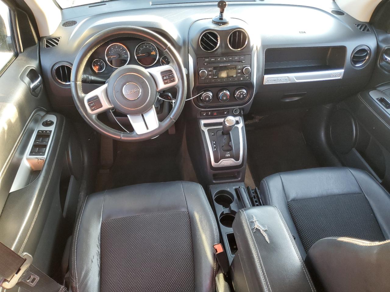 2016 Jeep Compass Latitude VIN: 1C4NJCEA7GD677667 Lot: 82513675