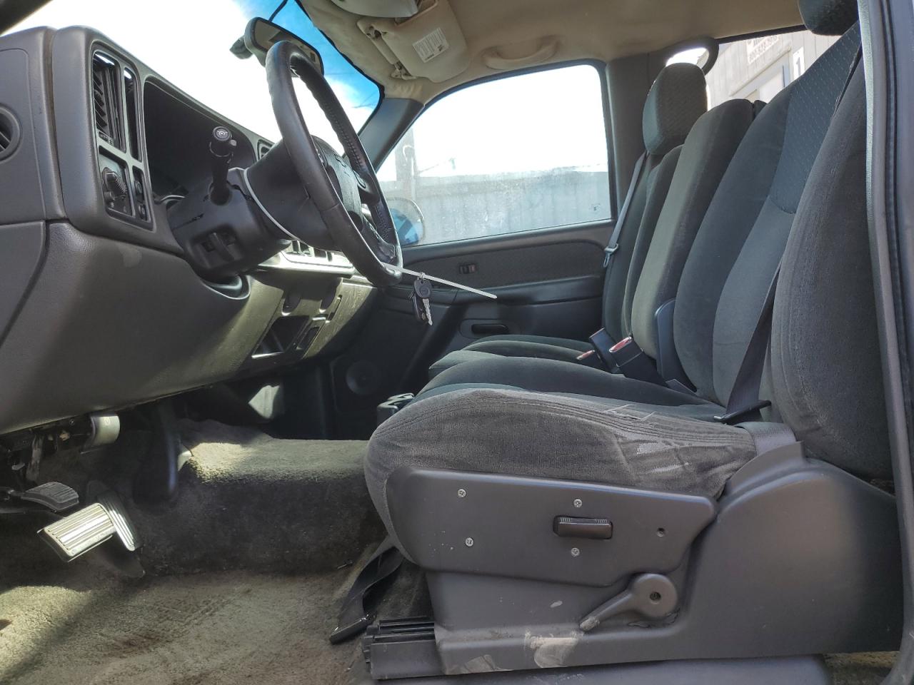 2003 Chevrolet Avalanche C1500 VIN: 3GNEC13T83G222379 Lot: 82401455