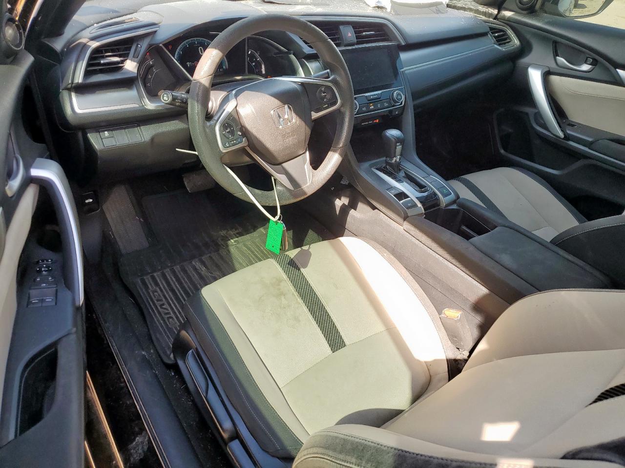 2017 Honda Civic Ex VIN: 2HGFC3B35HH355779 Lot: 82244265