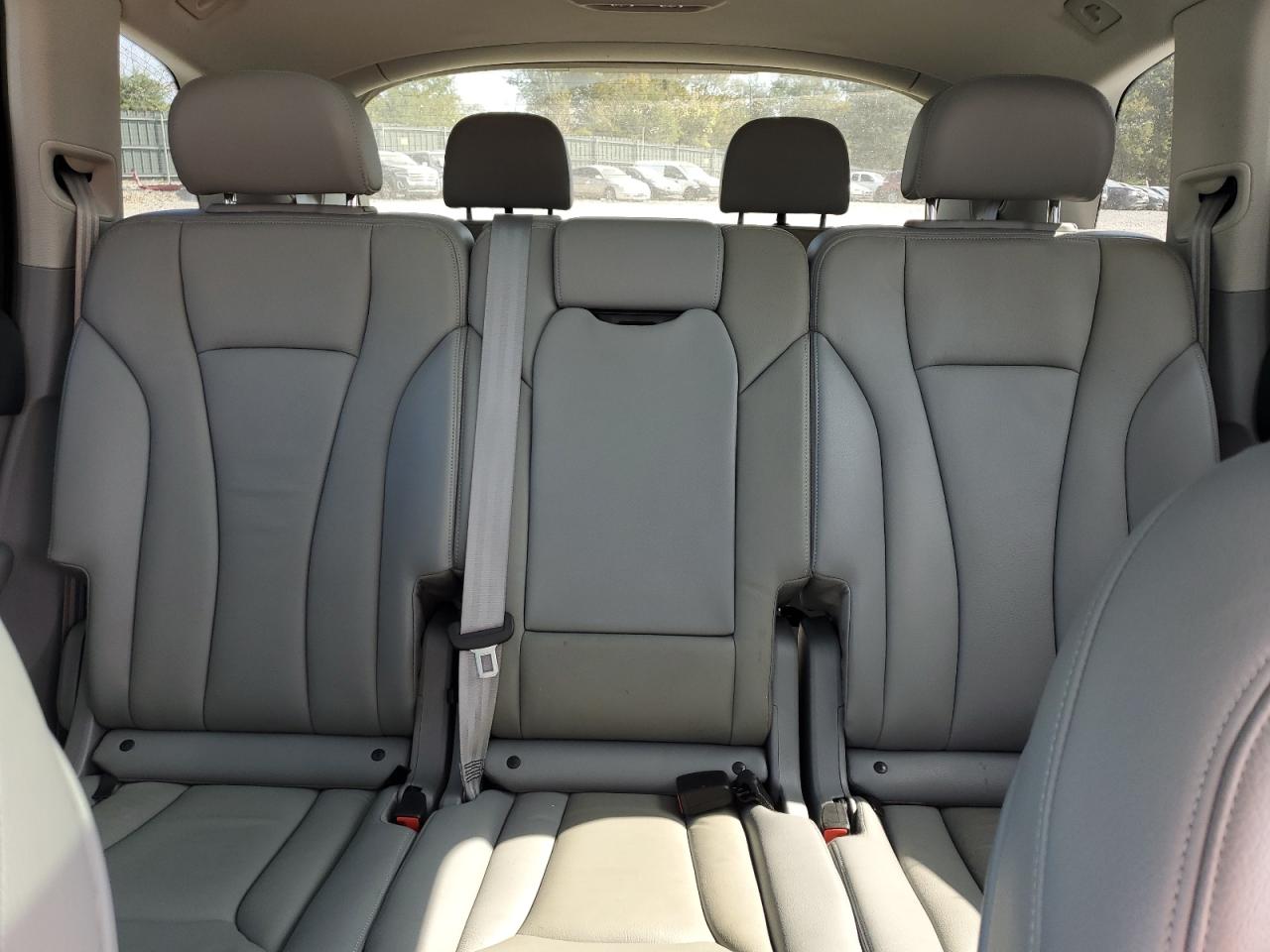 2017 Audi Q7 Premium Plus VIN: WA1LAAF77HD043379 Lot: 86056035