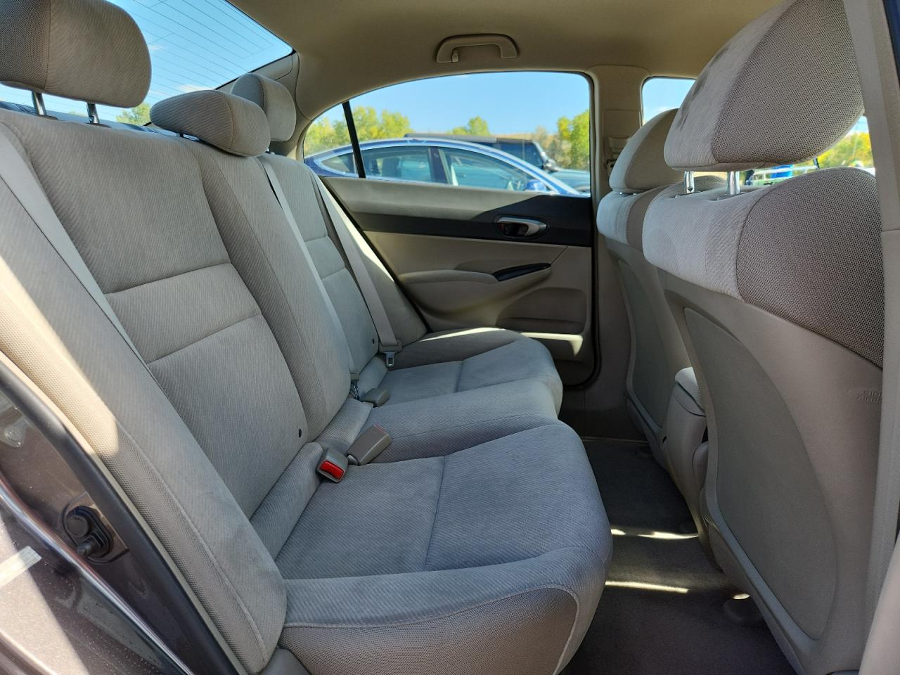 2010 Honda Civic Lx VIN: 19XFA1F57AE013966 Lot: 84618895