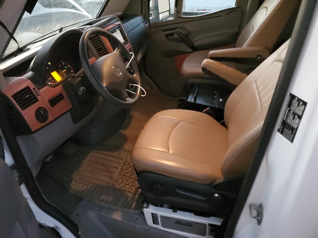 2010 Mercedes-Benz Sprinter 3500 VIN: WDAPF4CC6A9447684 Lot: 82561865