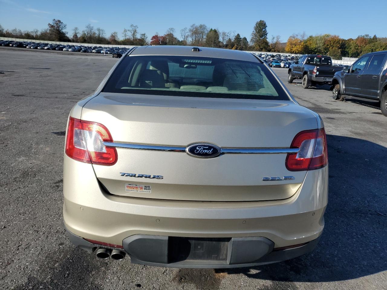 2011 Ford Taurus Sel VIN: 1FAHP2HW9BG123413 Lot: 89640365