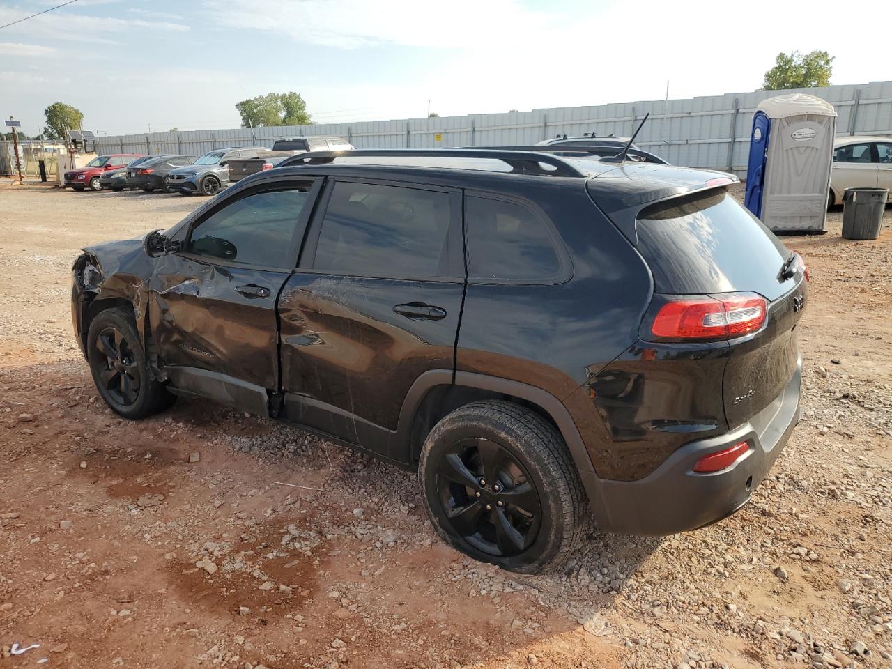 2018 Jeep Cherokee Latitude VIN: 1C4PJMCB2JD559558 Lot: 86327005