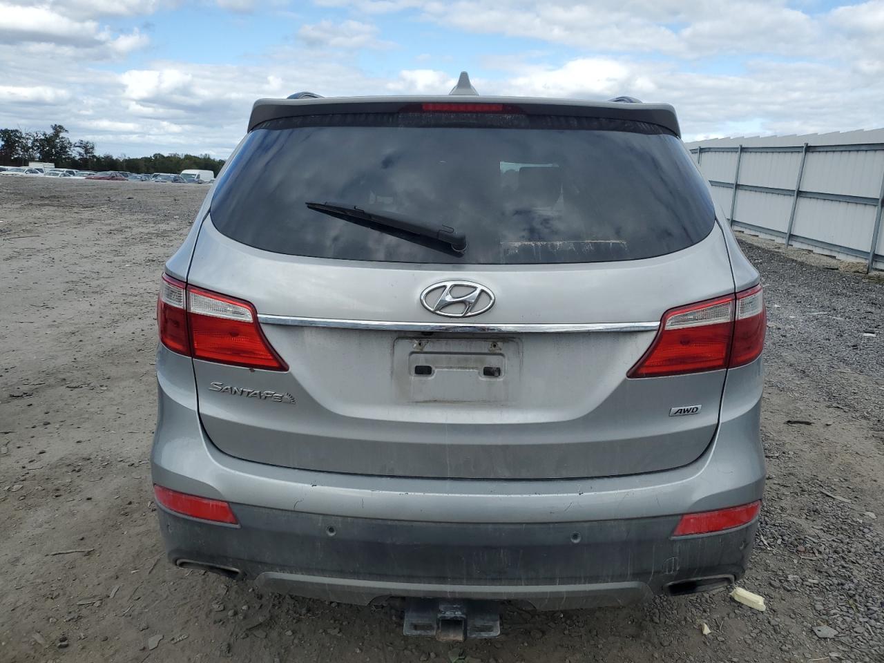 2014 Hyundai Santa Fe Gls VIN: KM8SRDHF0EU042601 Lot: 82384485
