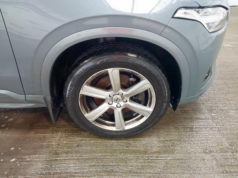 2022 VOLVO XC90 CORE B5 MHEV AWD AUT 