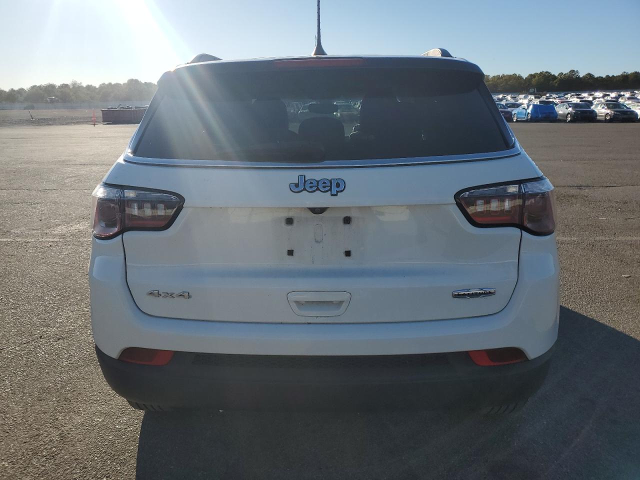 2019 Jeep Compass Latitude VIN: 3C4NJDBB9KT813951 Lot: 82427025