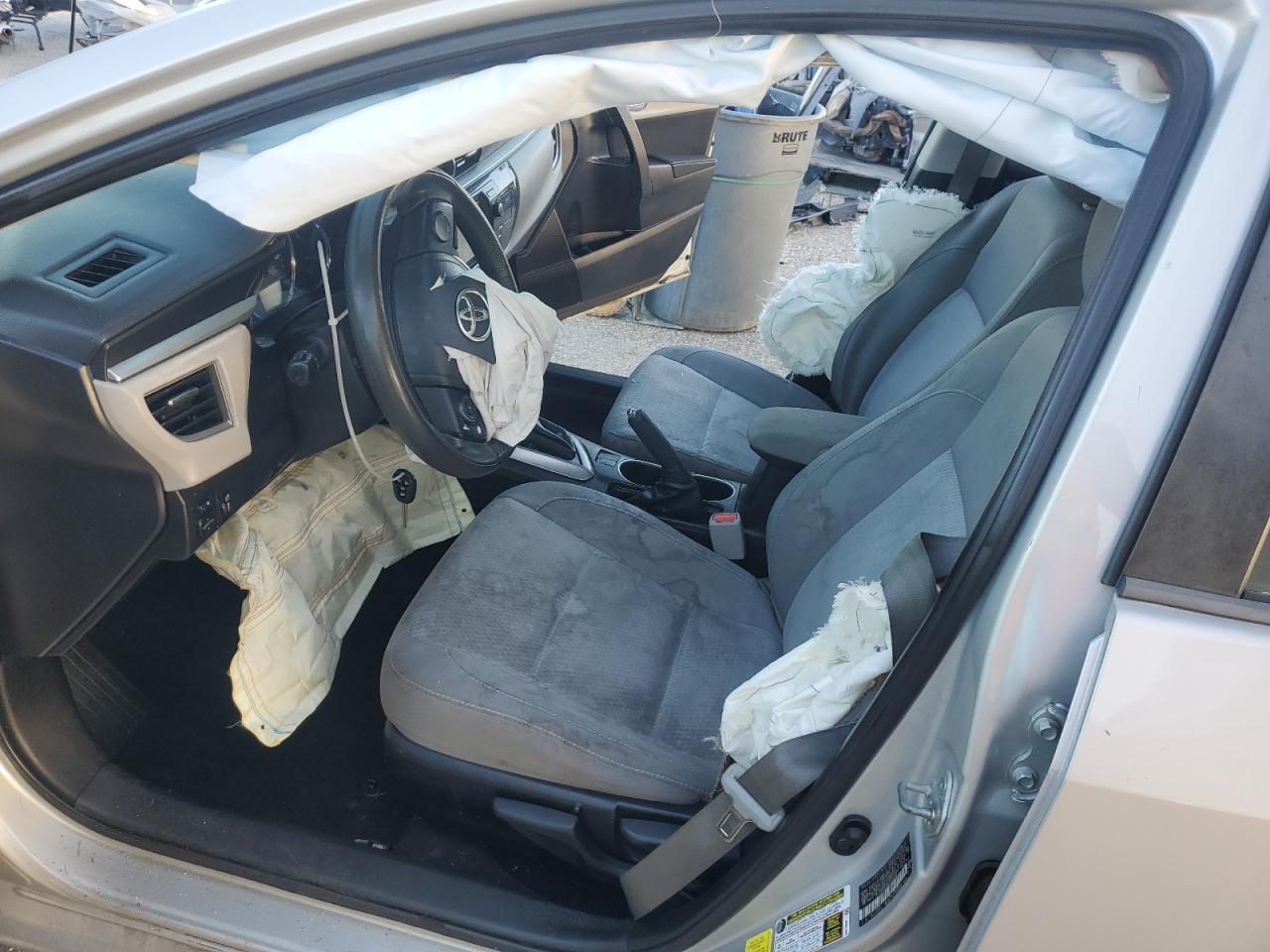 2016 Toyota Corolla L VIN: 2T1BURHE3GC519142 Lot: 84379105