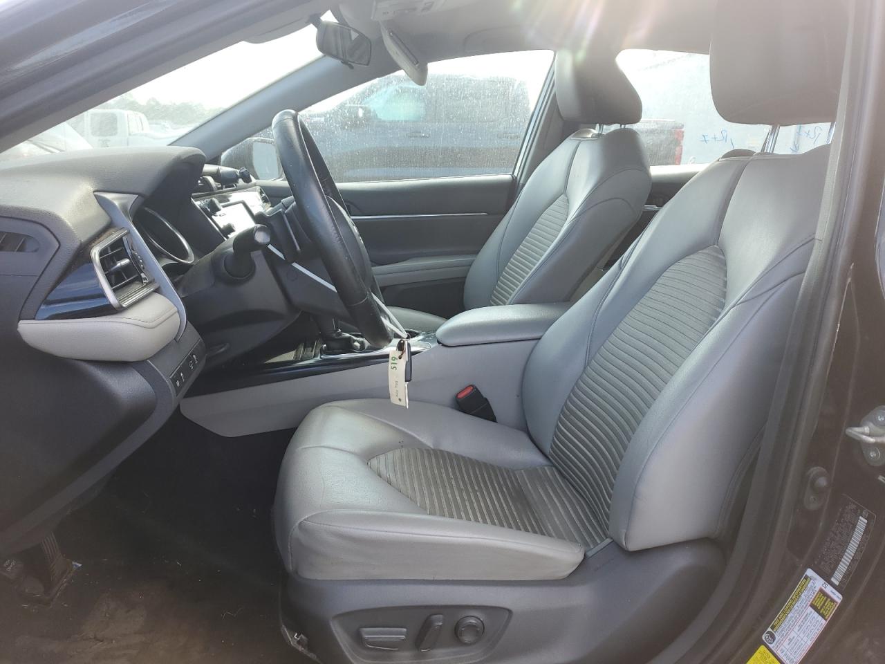 2020 Toyota Camry Se VIN: 4T1G11AK5LU858882 Lot: 81981845