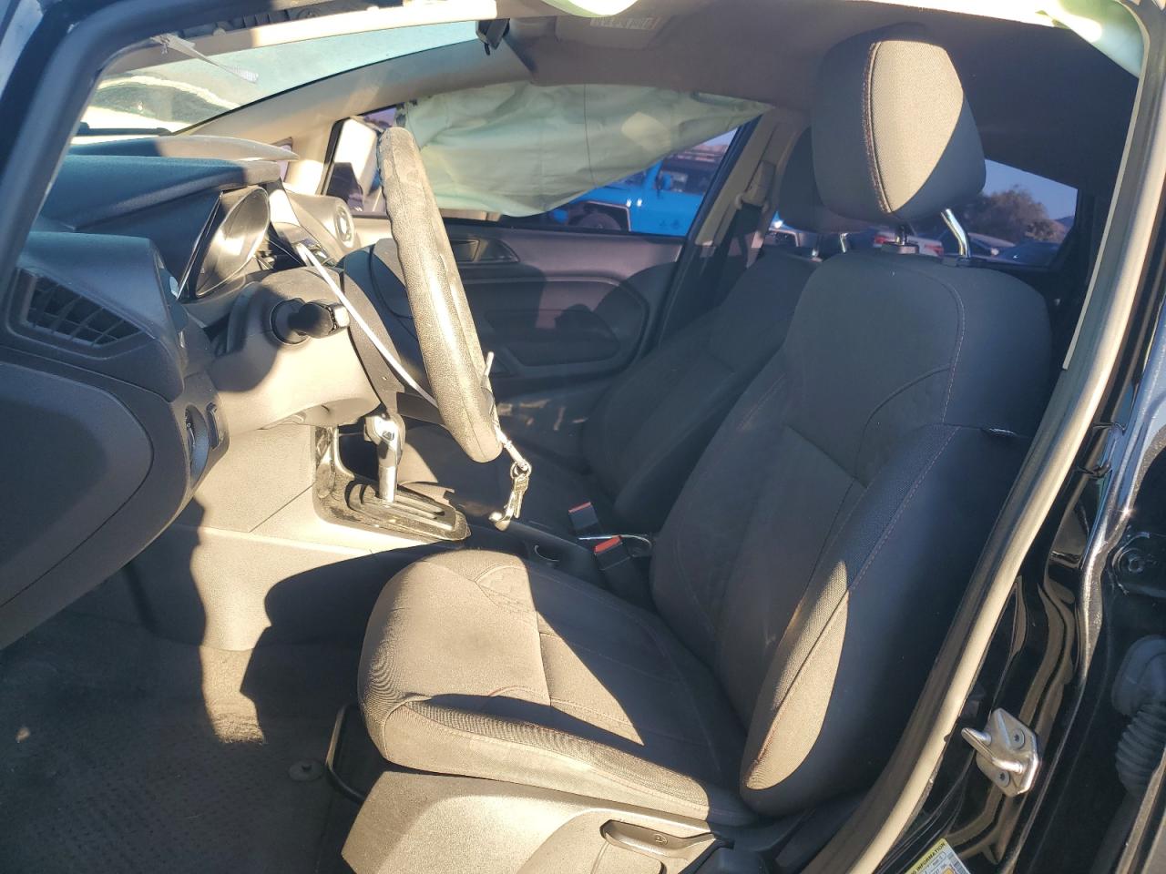 2018 Ford Fiesta Se VIN: 3FADP4EJ9JM140591 Lot: 90056195