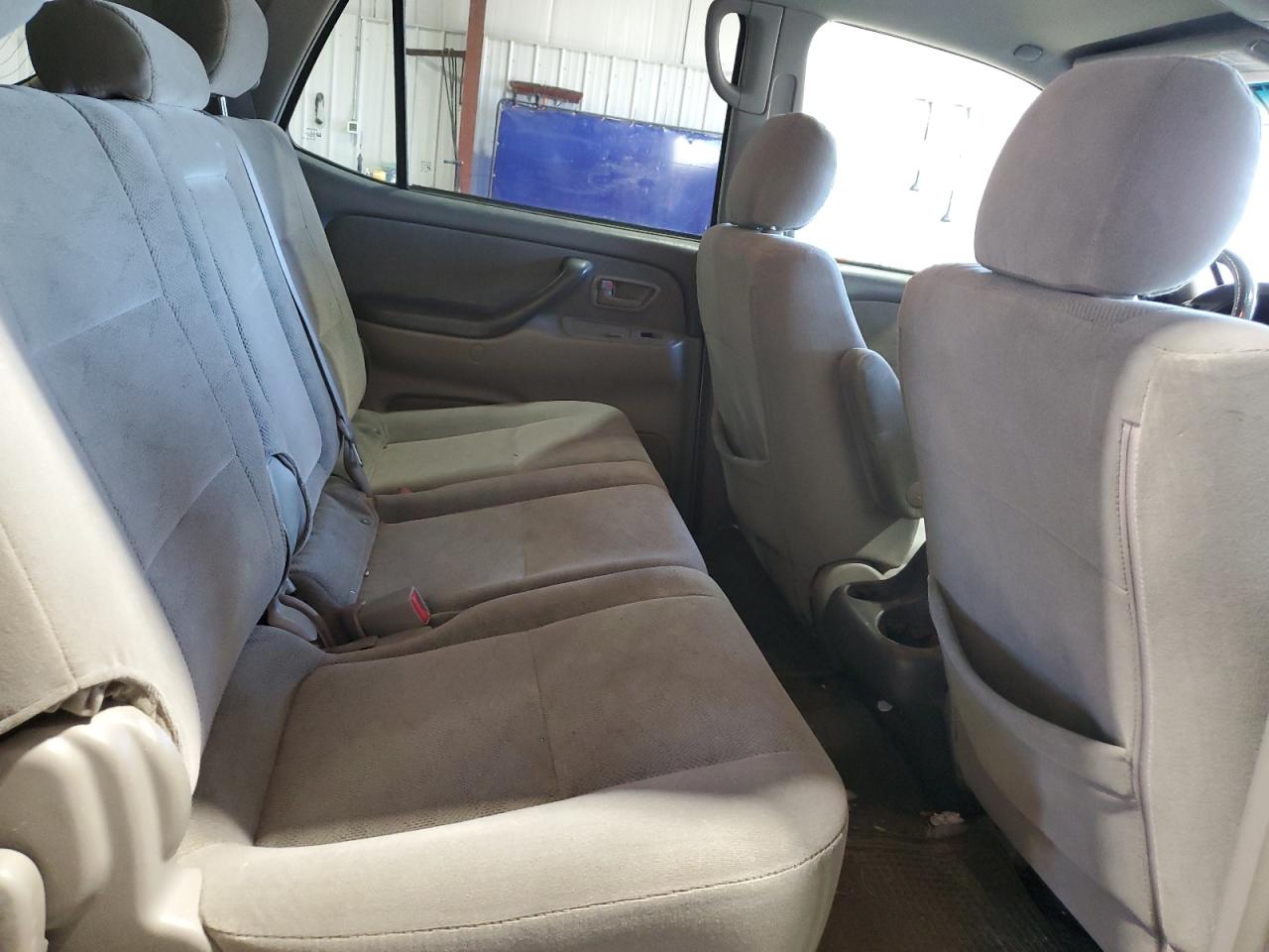 2005 Toyota Sequoia Sr5 VIN: 5TDBT44A75S253623 Lot: 85752565